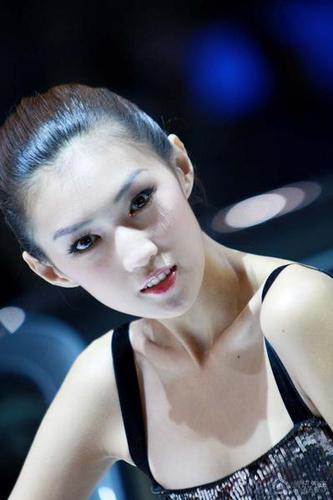 为丈夫升职与部长上司